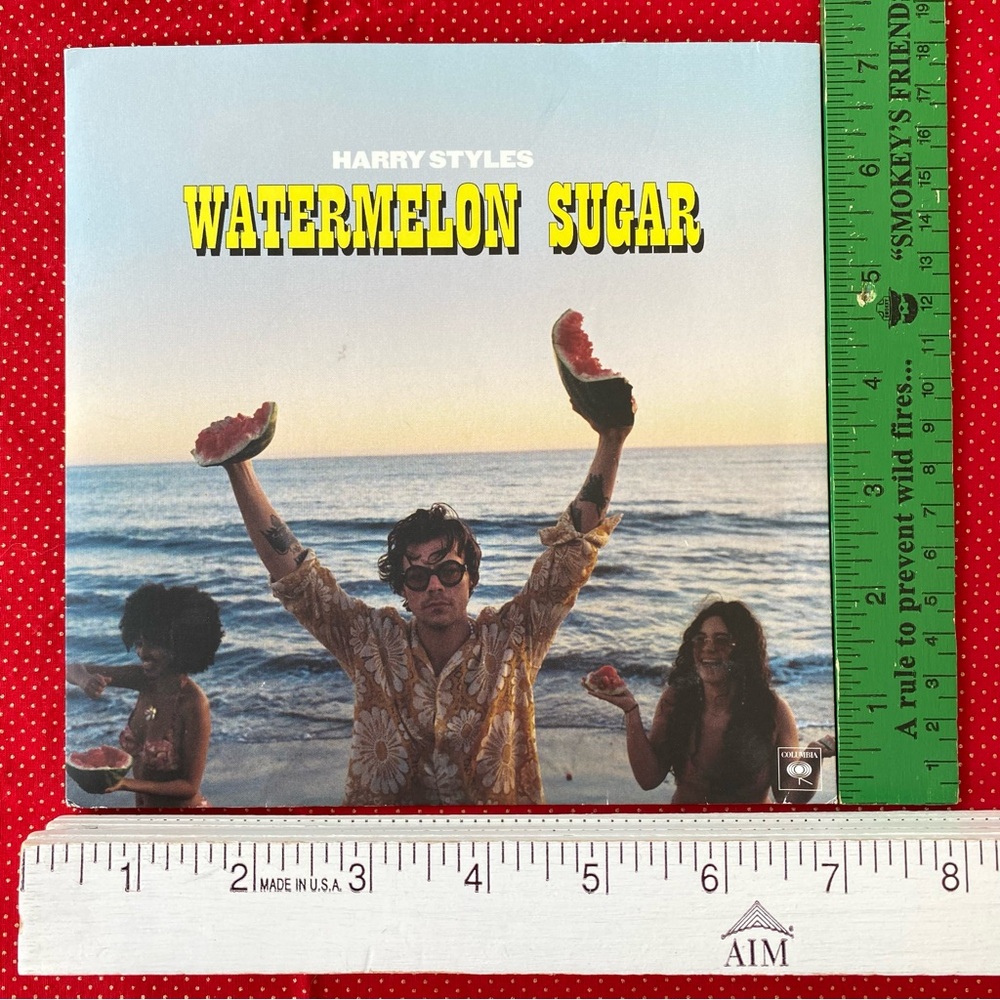 HARRY STYLES Watermelon
Sugar. 7" Vinyl Single. Red Limited Edition
RARE - Picture 8 of 13